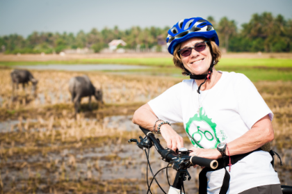 Siem Reap: Private Countryside Ride with Local Food Testing