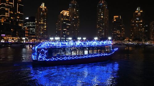 Dubai Marina: Luxury Dhow Cruise, Buffet Dinner & Live Show Day Tours