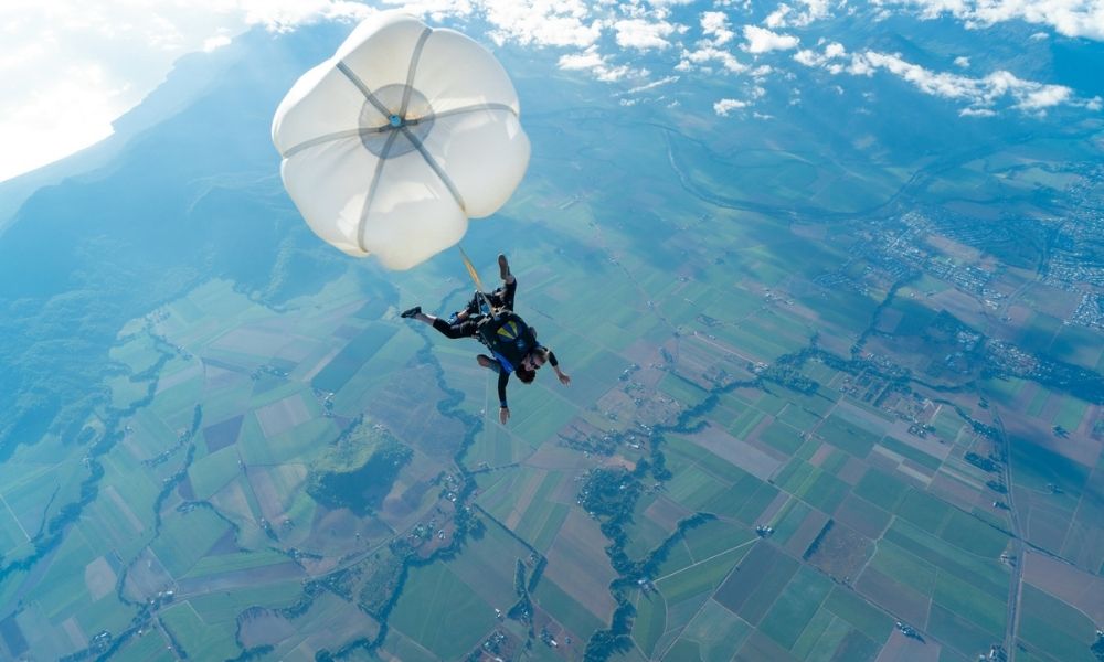 Cairns Tandem Skydive up to 15,000ft