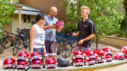 Sydney: Iconic Sights 4-Hour Bike Tour Day Tours