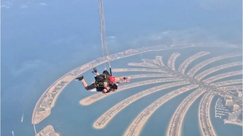 Parachuting Dubai