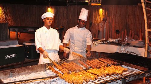 Dinner In Dubai Desert  Day Tours