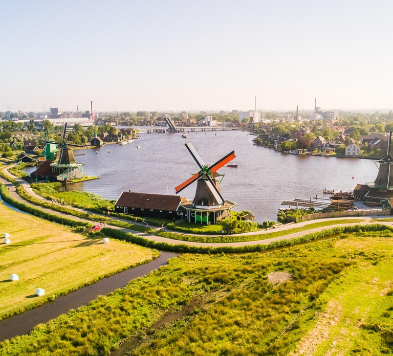 From Amsterdam: Zaanse Schans, Volendam & Marken Day Trip