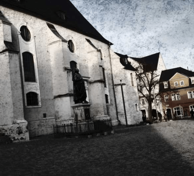 Weimar: DunkelWeimar, true crime citytour and game