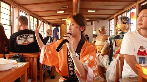 Tokyo: Rainbow Bridge Day Cruise with Show & Unlimited Beer Day Tours