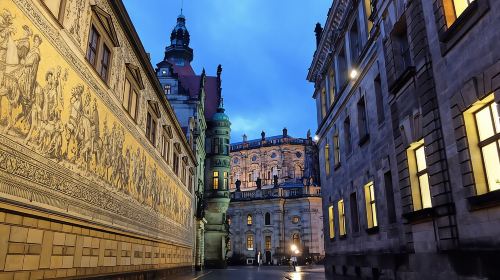 Dresden Old Town: Small-Group Walking Tour in English with Locals Day Tours