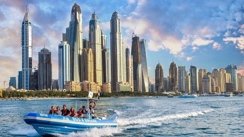 90 Minutes Speedboat Tour Dubai Marina, Burj Al Arab and Atlantis Day Tours