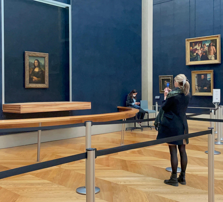 Paris: Louvre Museum Mona Lisa First Viewing Semi-Private