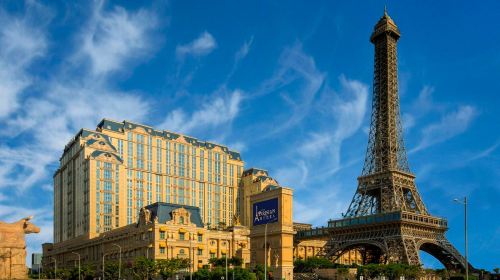 Macau MGM Cotai City of Dreams Eiffel Tower One-Day Private Chartered Tour | Alphard Driver-Guide Day Tours