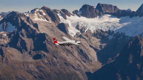Queenstown Scenic Flight + Milford Sound / Piopiotahi Cruise + Flight - Time-Saving with Transfers Included Day Tours