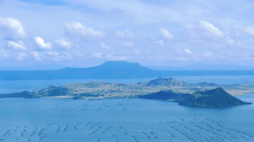 Philippines Manila Tagaytay 1-day tour [Tagaytay Starbucks + popular restaurant + Sky Ranch Tagaytay]