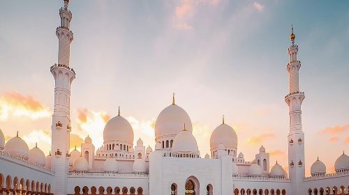 Dubai To Abu Dhabi: Grand Mosque, Royal Palace & Etihad Towers Day Tours