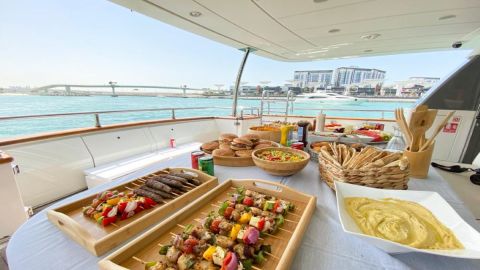 Live On-Board BBQ Available for Private Yacht Tours