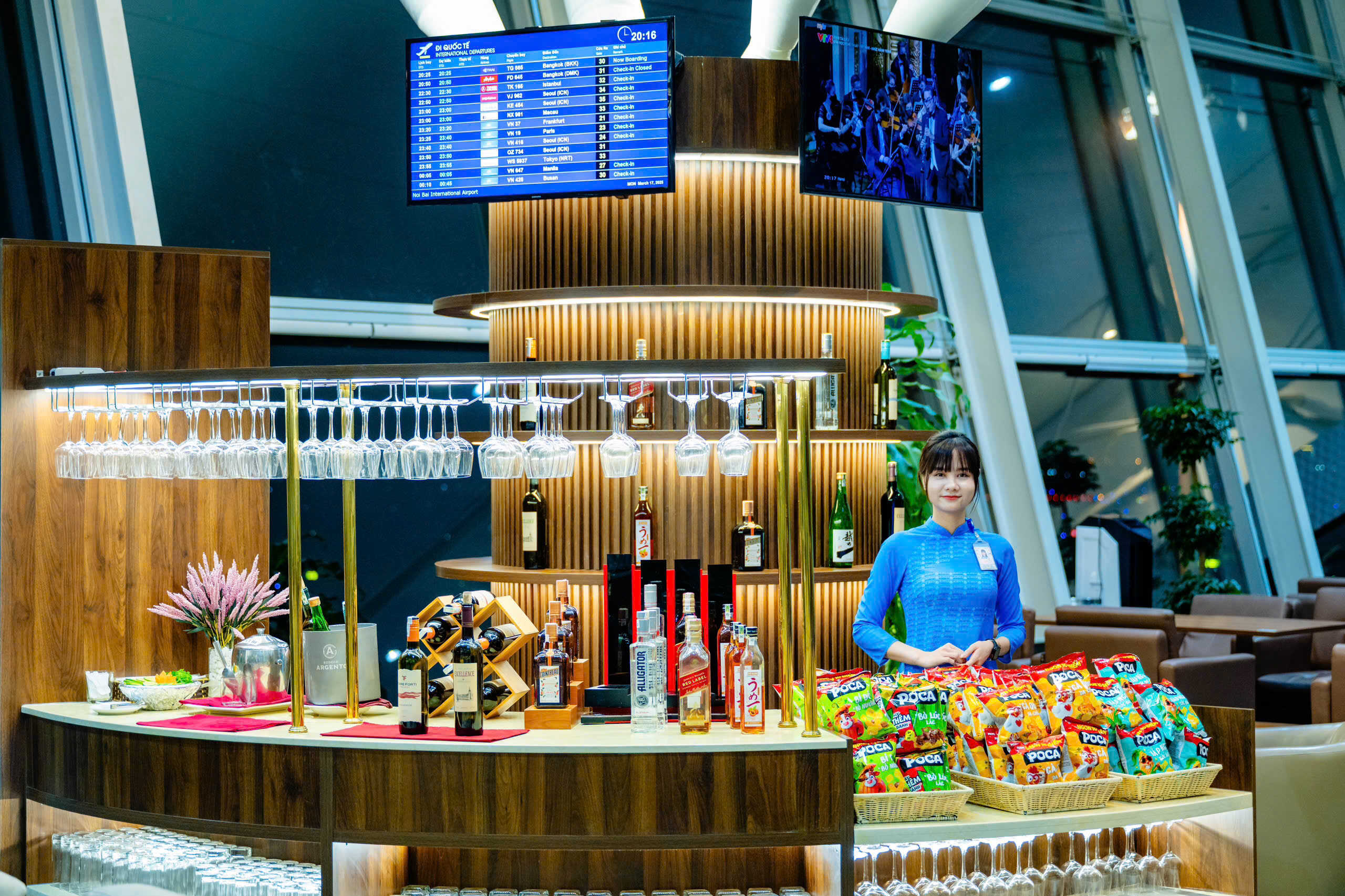 [Taseco] Business Lounge Service at ACV Lounge in Noi Bai International Airport ( Hanoi)