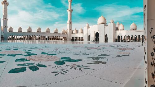 Abu Dhabi Private City Tour with Pick up Dubai And Abu Dhabi Day Tours