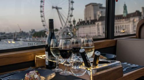 London: 4 Course Lunch Tour by Luxury Coach Bustronome Day Tours