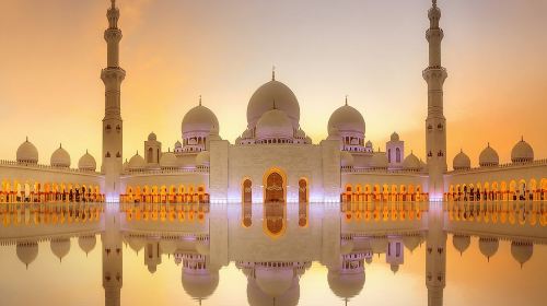 Abu Dhabi Full-Day City Tour with Louvre Museum Visit