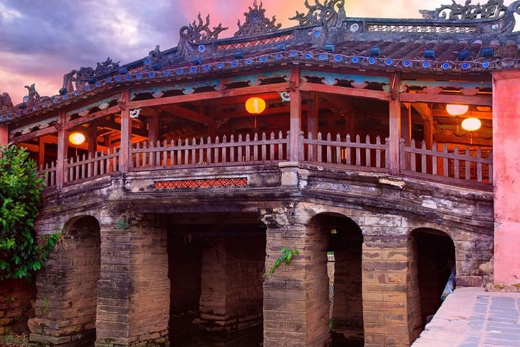 Da Nang City (With Local Food) and Hoi An City Day Tour