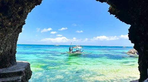 Boracay: Puka Beach & Laurel Island & Coral Garden 1-day tour|Includes snorkeling & BBQ lunch Day Tours