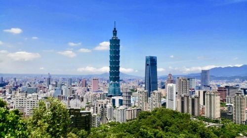 Taiwan Taipei Monga Longshan Temple + Bopiliao Historic District + Yongkang Street + Taipei 101 Building + Taipei National Palace Museum one-day tour