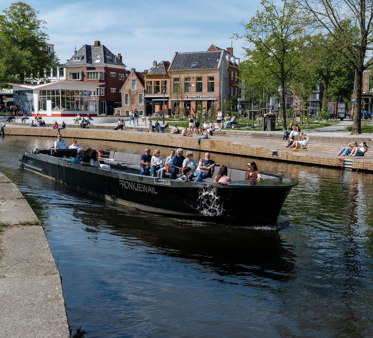 Groningen: Open Boat City Cruise